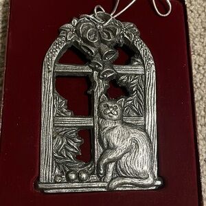 Carson Pewter Cat in window large ornament Freeport PA